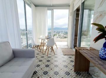 Apartamento · 61m² · 1 Quarto · 1 Vaga · Carvoeira | Studio Cobertura mobiliado 