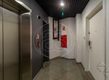 Comercial · 72m² · 2 Vagas · Excelente oportunidade para o seu negócio em uma das regiões mais valorizadas!