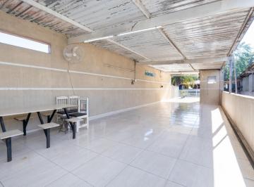 IMG_20260607_105701_000.jpeg · Agradável sobrado para venda em Jardim Três Marias com 4 quartos, sendo 2 suítes, 160m² - ritamiglio