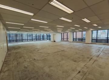 Comercial · 218m² · 5 Vagas · Sala comercial na Alameda Santos, N. 466 - Cj.82 • 218 m²