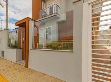 Casa · 106m² · 3 Quartos · 3 Vagas · Casa de 3 dormitórios e 3 vagas de garagem em Canoas.
