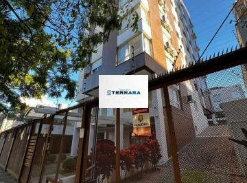 Apartamento · 79m² · 2 Quartos · 2 Vagas · Apartamento de 2 dormitórios, elevador e duas vagas de garagem em Porto Alegre.