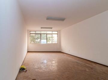 Comercial · 40m² · Sala comercial na Avenida da Liberdade, N. 113 - Sala 32 • 40 m²
