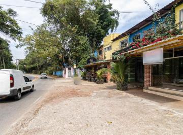 Comercial · 150m² · 3 Vagas · Loja na Estrada Turística do Jaraguá, N. 3379 • 150 m²