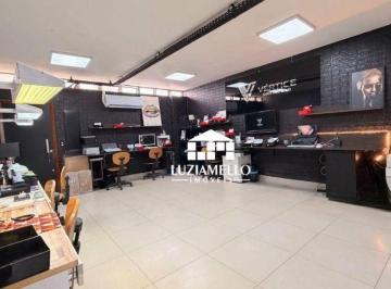 Sala 1 · QE 30, comércio local , Guará II, sala ampla para o nascente, ótima localização .