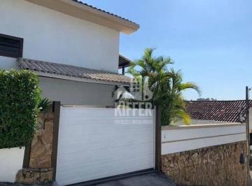Casa triplx com 3 quartos em pendotiba · Casa  triplex com 3 quartos Pendotiba