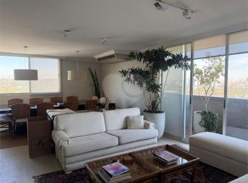 Apartamento de 3 quartos, São Paulo · Apartamento à venda em Alto de Pinheiros