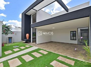 Casa de 3 quartos, Pirenópolis · CASA ALTO PADRÃO, 2 PAVIMENTOS, 3 SUITES, ÁREA LAZER INTEGRADA.