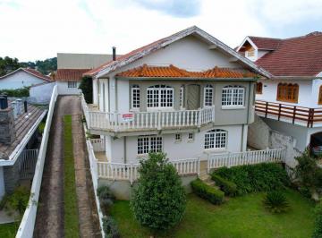 Casa de 4 quartos, Campos do Jordão · Oportunidade de negócio em Campos do Jordão