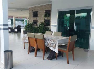 Casa en Venda de 4 quartos Ponta Negra · Casa duplex, 4 quartos com 3 suítes, piscina, amplo esp. gourmet e convivência - Cd. Ponta Negra II