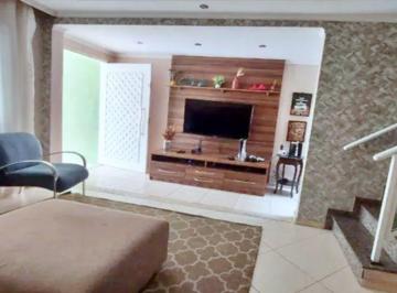 Casa de 3 quartos, São Paulo · Sobrado à venda no Bairro do Jardim Marisa na Rua Avelino Ginjo