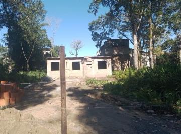 Terreno de 1 quarto, Itanhaém · Casa em construção