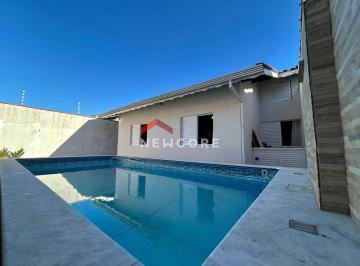 Casa · 235m² · 3 Quartos · 4 Vagas · Casa em Avenida das Américas - Estância São José - Peruíbe/SP
