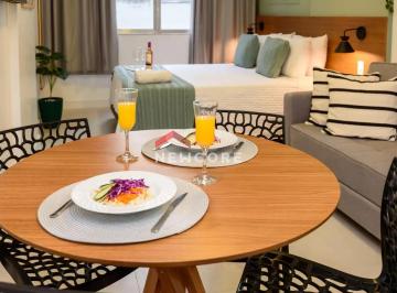 Apartamento · 22m² · 1 Quarto · Studio em Rua Hermenegildo de Barros - Glória - Rio de Janeiro/RJ