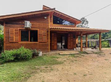 Casa · 3000m² · 1 Quarto · 2 Vagas · Casa em Belém Novo