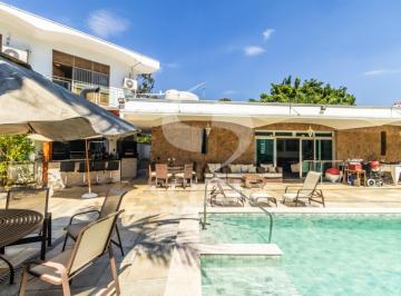 Casa · 735m² · 5 Quartos · 6 Vagas · Casa para venda em Pinheiros com 5 quartos, sendo 5 suítes , 735m²
