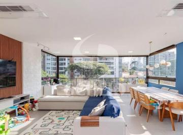 Apartamento · 157m² · 3 Quartos · 2 Vagas · Apartamento novo e reformado no Campo Belo - 157m² - 3 Suítes - 2 Vagas