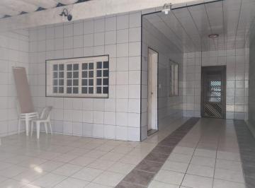 Casa de 3 quartos, Peruíbe · Casa com 3 quartos e área gourmet em Mongaguá.