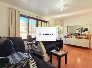 Casa · 183m² · 4 Quartos · 3 Vagas · Casa com 4 quartos, vaga coberta, piscina e pátio no bairro Cristo Redentor