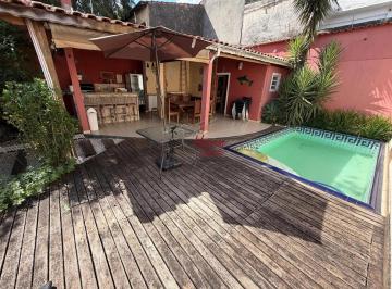 Casa · 300m² · 4 Quartos · 6 Vagas · Casa TERREA | 4 Quartos R$ 1.5 Milhões (490m² de terreno)