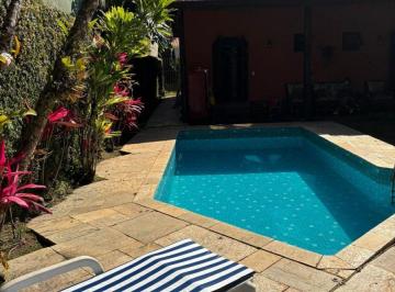 Casa de 3 quartos, Cotia · Casa térrea 3 dormitórios com varanda e suíte condomínio clube, ótima oportunidade.
.