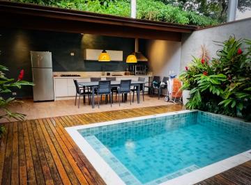 Casa de 3 quartos, São Sebastião · Casa em Boiçucanga | Puro Charme