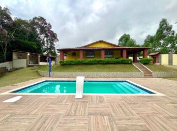 Rural de 4 quartos, Juquitiba · Linda chácara com piscina