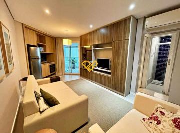 Sala · Apartamento para Locação Mobiliado com Varanda a 1 Quadra da Praia na Pompéia – Santos/SP