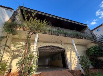 Casa · 374m² · 3 Quartos · Casa Assobradada com 3 quartos sendo 1 suite - Jardim Emilia