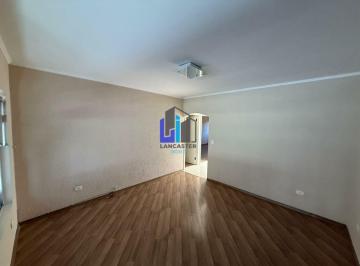 Casa · 175m² · 2 Quartos · 4 Vagas · 2 Casas Independentes Excelente Oportunidade! Terreno 10x25 Guapituba Mauá