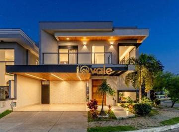 a9c0e014efd73c807a7a1f92e0dc1383d6d389b0 · Casa de esquina com 4 dormitórios, 330m² e lazer privativo