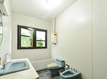 IMG_20260630_061419_000.jpeg · Agradável sobrado para venda em Vila Monumento com 4 quartos, sendo 2 suítes, 384m² - remaxares#H96S