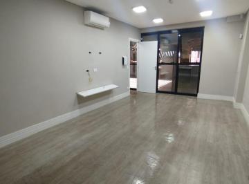 IMG_20260615_185058_000.jpeg · Confortável casa comercial para venda em Indianópolis, 500m² - remaxares#CSJMO