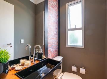 IMG_20260612_185054_000.jpeg · Casa no condomínio New England Condominium para venda com 3 quartos, sendo 2 suítes, 264m² - remaxar