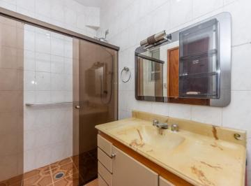 IMG_20260623_091424_000.jpeg · Espetacular casa para venda em Saúde com 4 quartos, sendo 2 suítes, 218m² - remaxares#DXMNE