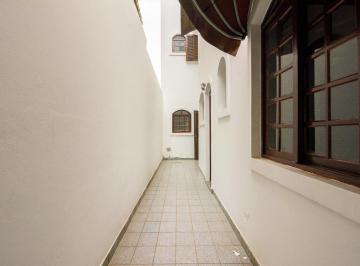 IMG_20260608_105046_000.jpeg · Versátil sobrado para venda em Conjunto Residencial Butantã com 5 quartos, sendo 2 suítes, 187m² - r