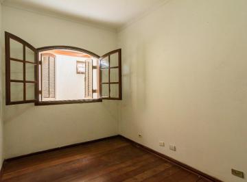 IMG_20260614_185111_000.jpeg · Confortável sobrado para venda em Conjunto Residencial Butantã com 5 quartos, sendo 2 suítes, 187m²