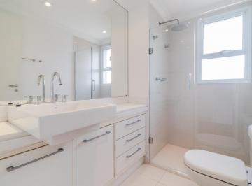 IMG_20260623_181427_000.jpeg · Aconchegante apartamento para venda em Vila Uberabinha com 3 quartos, sendo 3 suítes, 335m² - remaxa