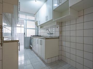 IMG_20260619_152231_000.jpeg · Confortável apartamento para venda em Vila Gumercindo com 3 quartos, sendo 1 suíte, 81m² - remaxares