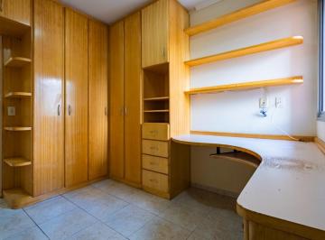 IMG_20260628_001416_000.jpeg · Imperdível apartamento para venda em Vila Gumercindo com 3 quartos, sendo 1 suíte, 81m² - remaxares#
