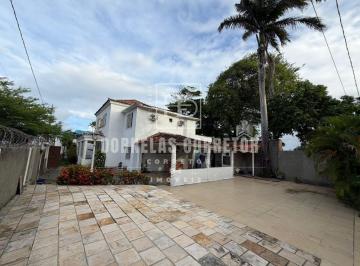 Casa · 4500002m² · 6 Quartos · 1 Vaga · Oportunidade Única no Centro Histórico de Olinda!