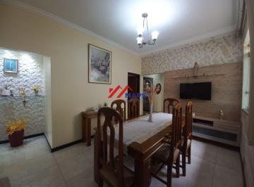 Casa · 251m² · 4 Quartos · 6 Vagas · Casa com quatro quartos, duas suítes, seis vagas de garagem no bairro Jardim Alvorada - Belo Horizon