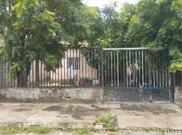 img0 · Oferta com excelente localização — Casa no Esplanada, Piracuruca - PI, Nº 740, 2 quartos, 250m² | Ve