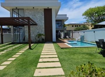 Foto 01 · Casa em Condomínio de Luxo em Guarajuba, Camaçari-BA: 7 quartos, 7 suítes, 2 salas, 2 banheiros, 4 v