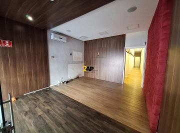 Comercial · 85m² · Ponto comercial de 85m² para aluguel no Itaim, 3 banheiros e copa