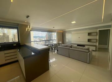 Apartamento de 3 quartos, Balneário Camboriú · Apartamento de 150 m2 com 3 quartos para aluguel no Centro de Baçneário Camboriú