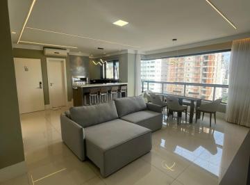 Apartamento de 3 quartos, Balneário Camboriú · Apartamento para locação anual  3 quartos no centro de balneário Camboriú
