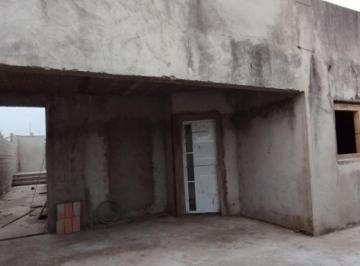 Casa de 3 quartos, Itanhaém · Casa com 3 quartos e piscina em Itanhaém.