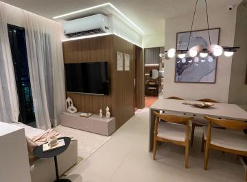 Apartamento · 37m² · 2 Quartos · **Oportunidade: Apartamento de 2 Quartos com Ampla Sala, a Poucos Passos do Shopping!**