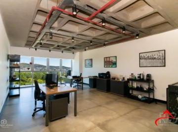 Comercial · 48m² · Comercial à venda - em Petrópolis